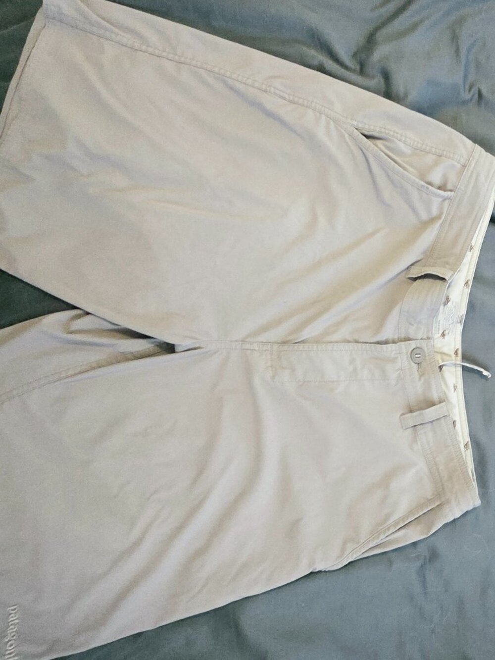 Mens padtagonia stretch wavefarer 20in. Size 26